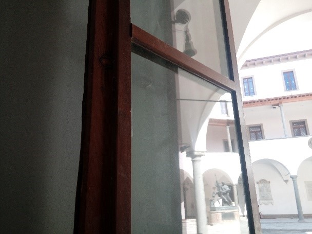 Infisso ligneo post lavori